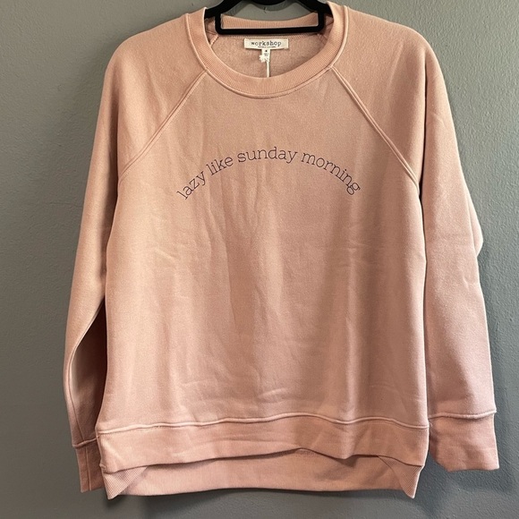 NWT Workshop Republic graphic crewneck pink sweatshirt. Size Medium - Picture 1 of 6